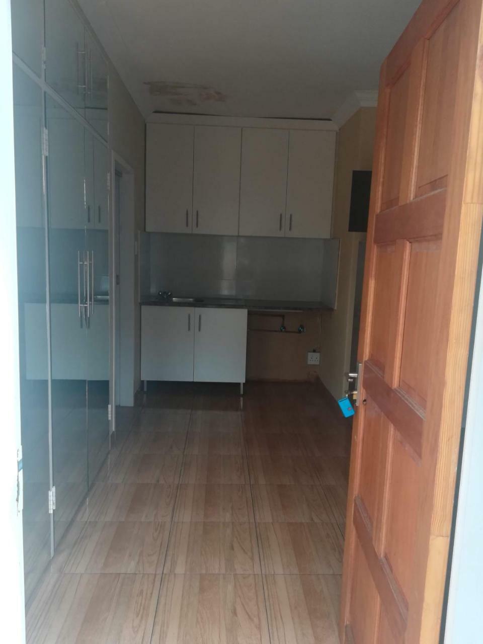 Lalela House Apartment โจฮันเนสเบิร์ก ภายนอก รูปภาพ